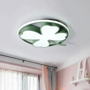 Contemporary Clover Bedroom Flushmount LED Ceiling Light in Black/Green