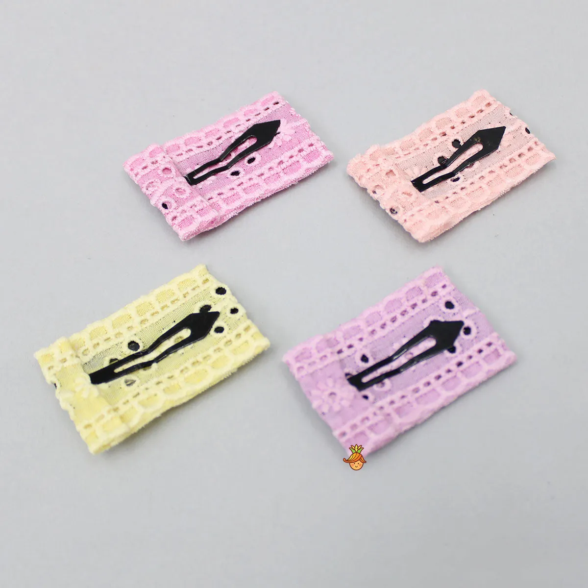 Elegant Embroidered Hair Clip - Set of 4