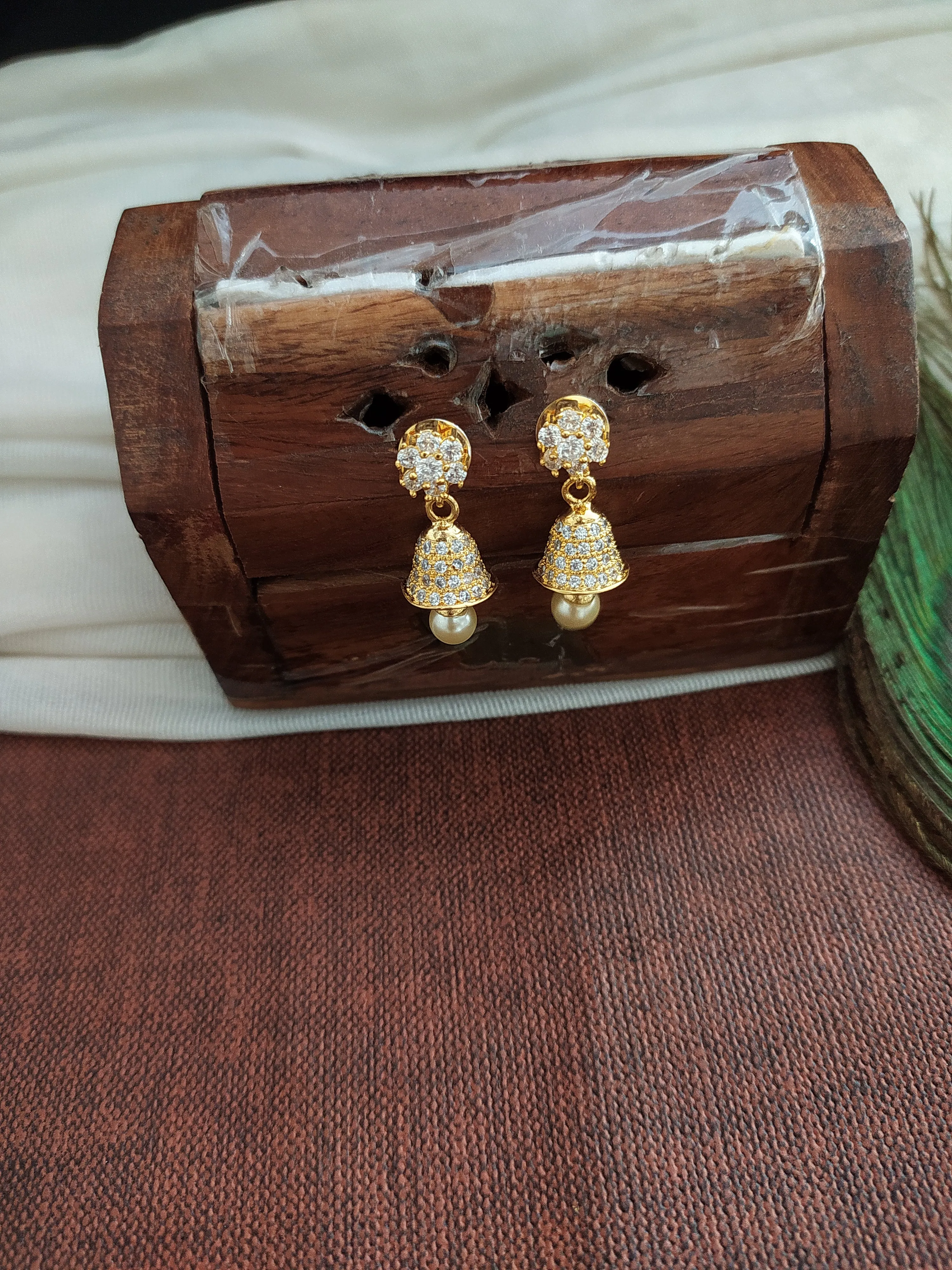 Lightweight Gold-plated jhumki with zircon stones