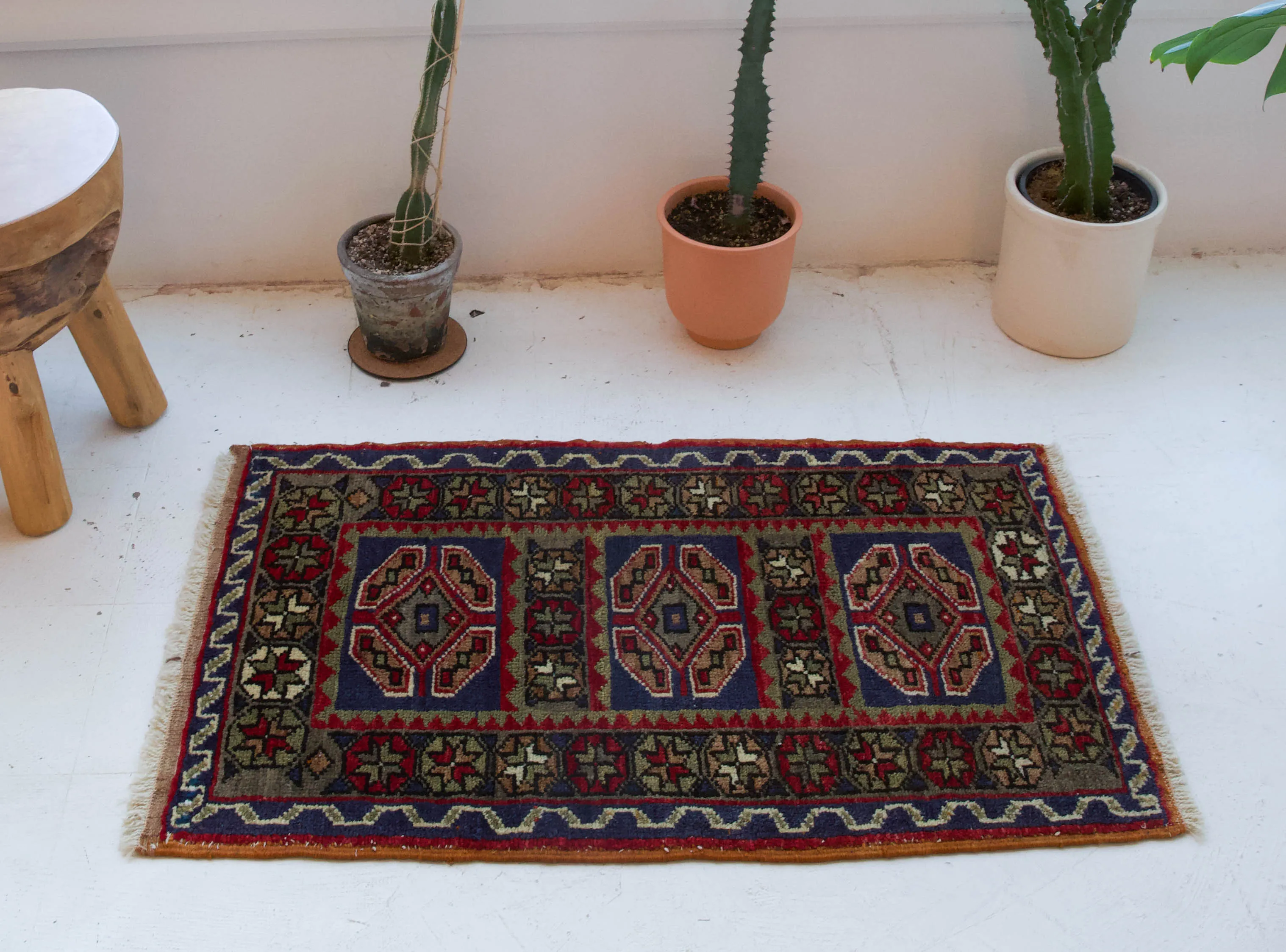 Vintage Mini Turkish Rug 23"x39"